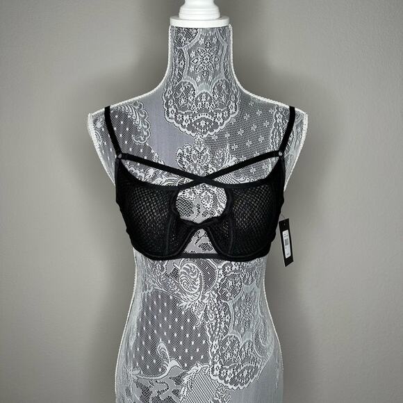 FREDERICKS OF HOLLYWOOD Womens RhiRhi Strappy Front Fishnet Bra Size Small - Picture 1 of 5